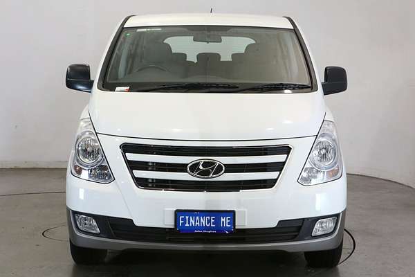 2016 Hyundai iMax TQ3-W Series II