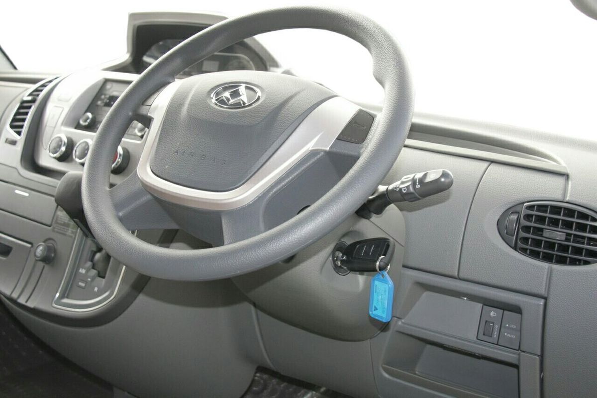 2023 LDV V80 SWB