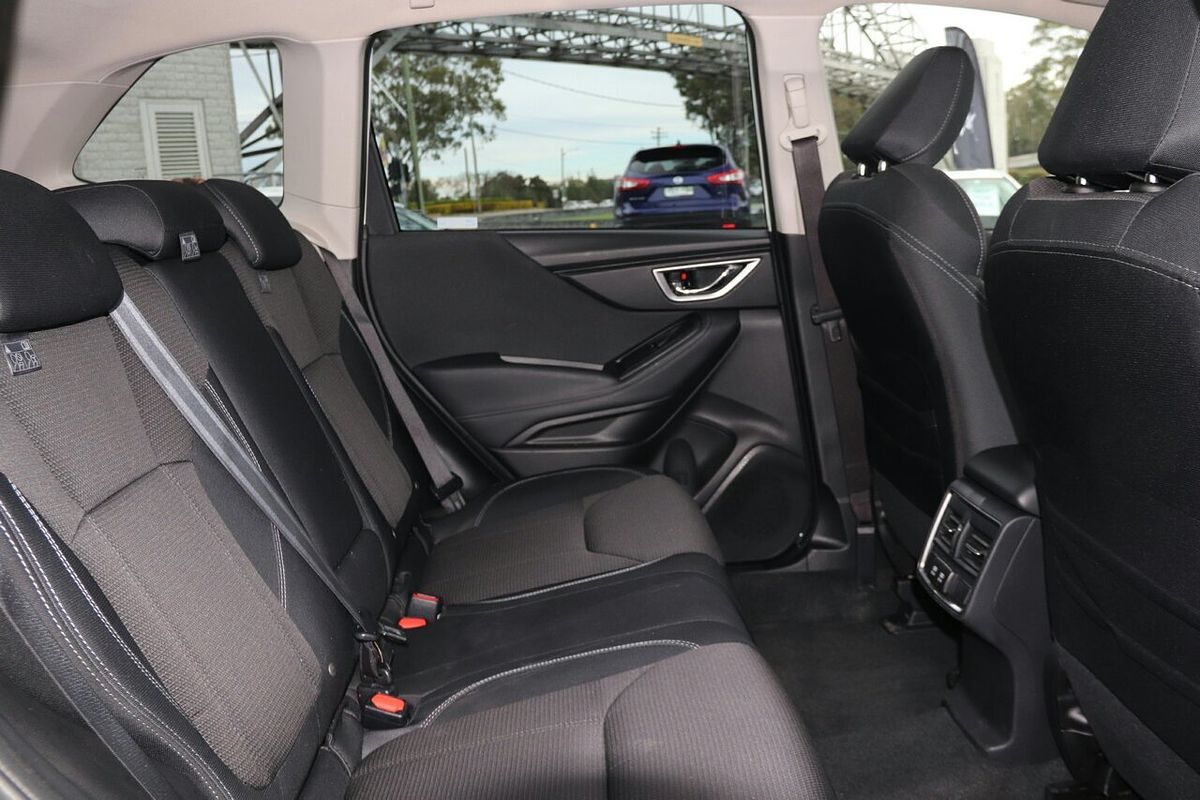 2023 Subaru Forester 2.5i S5
