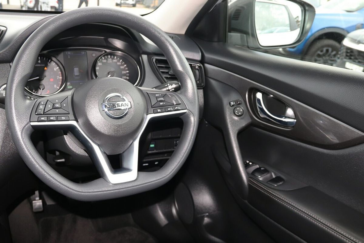 2022 Nissan X-TRAIL ST T32
