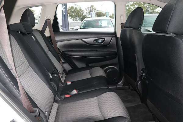 2022 Nissan X-TRAIL ST T32