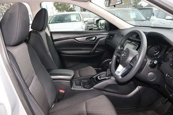 2022 Nissan X-TRAIL ST T32