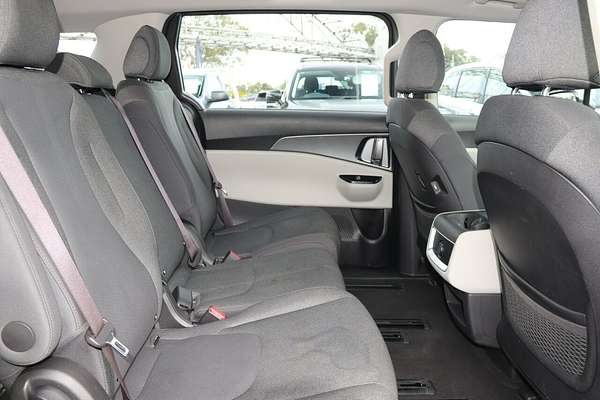 2022 Kia Carnival S KA4