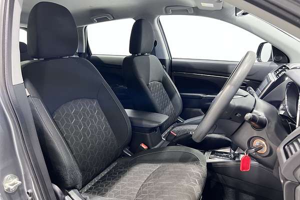 2023 Mitsubishi ASX ES XD