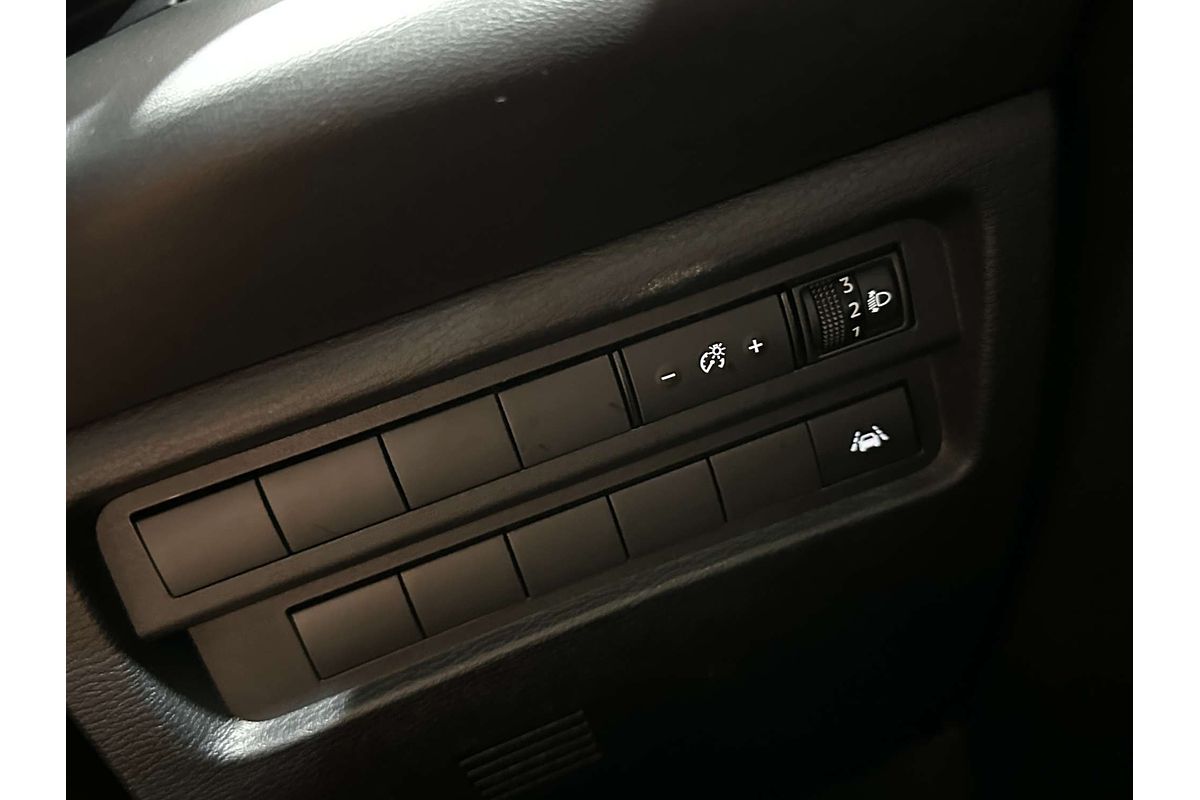 2023 Mitsubishi Outlander Black Edition ZM