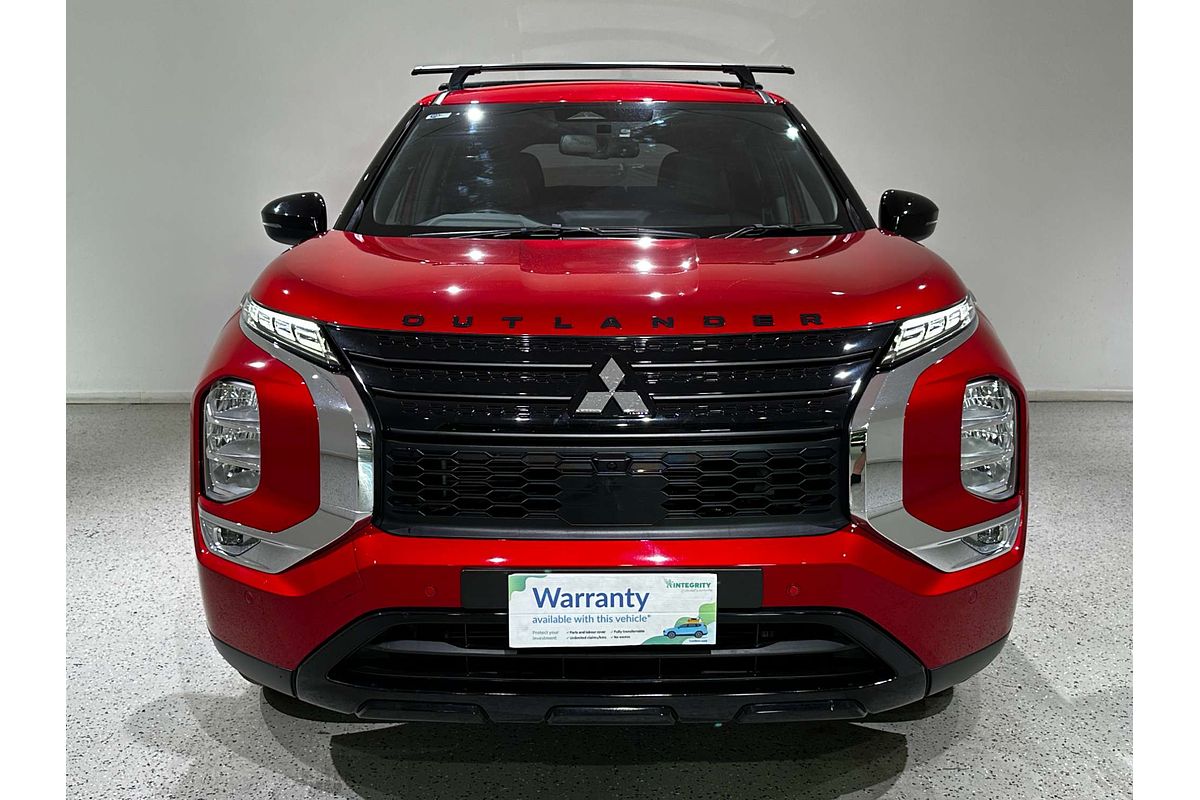 2023 Mitsubishi Outlander Black Edition ZM