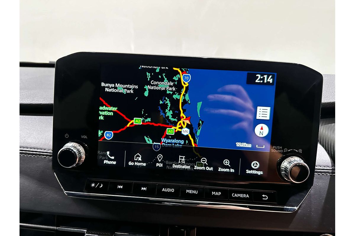 2023 Mitsubishi Outlander Black Edition ZM