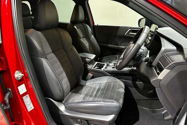 2023 Mitsubishi Outlander Black Edition ZM