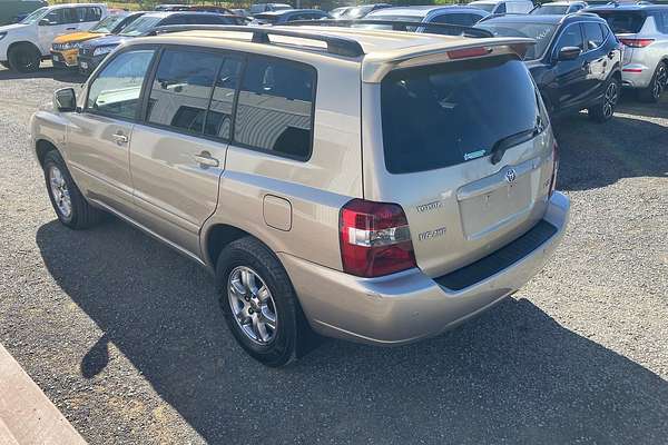 2004 Toyota Kluger CVX MCU28R
