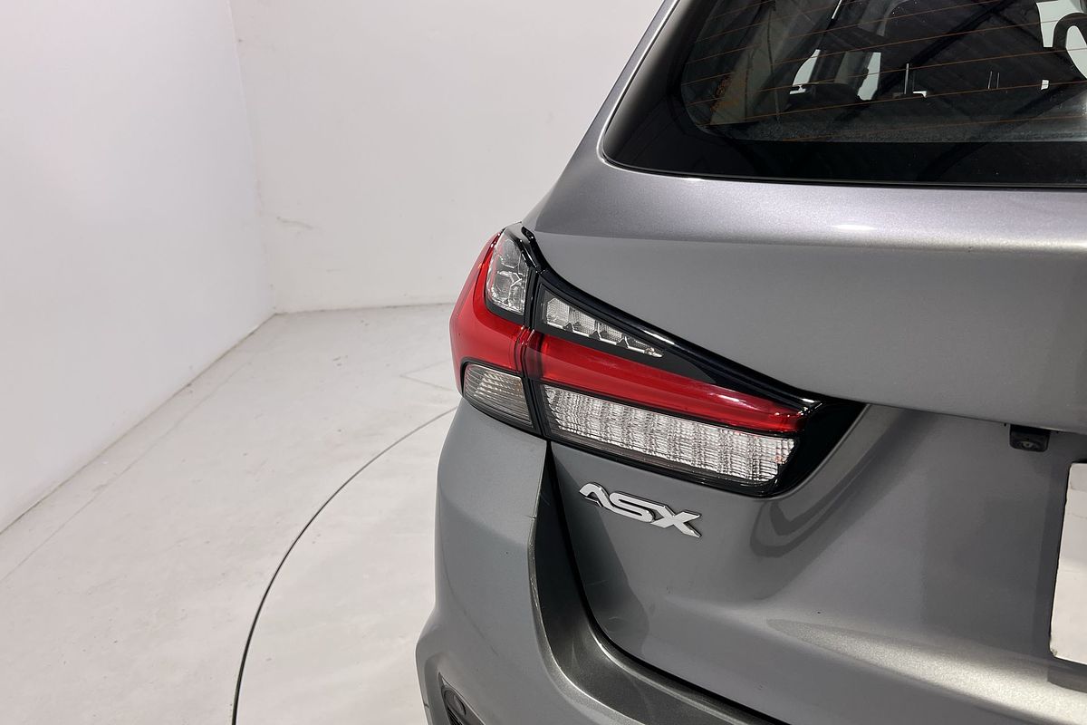 2023 Mitsubishi ASX ES XD