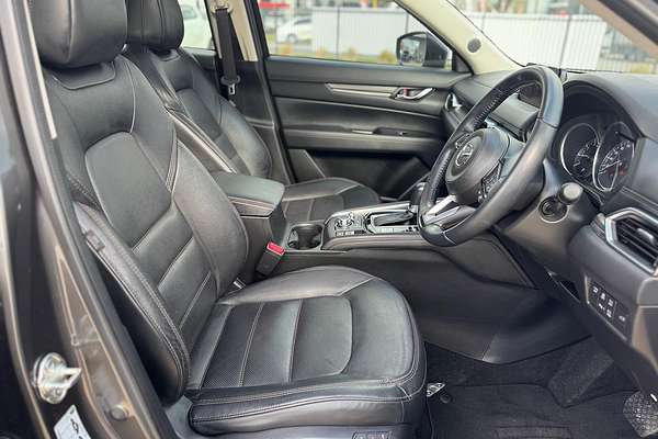 2017 Mazda CX-5 Akera KF Series