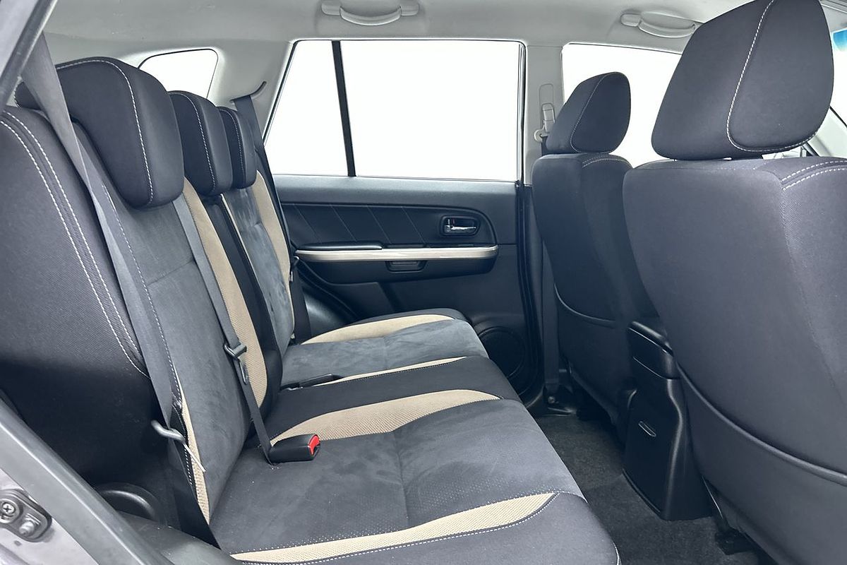 2016 Suzuki Grand Vitara Navigator JB