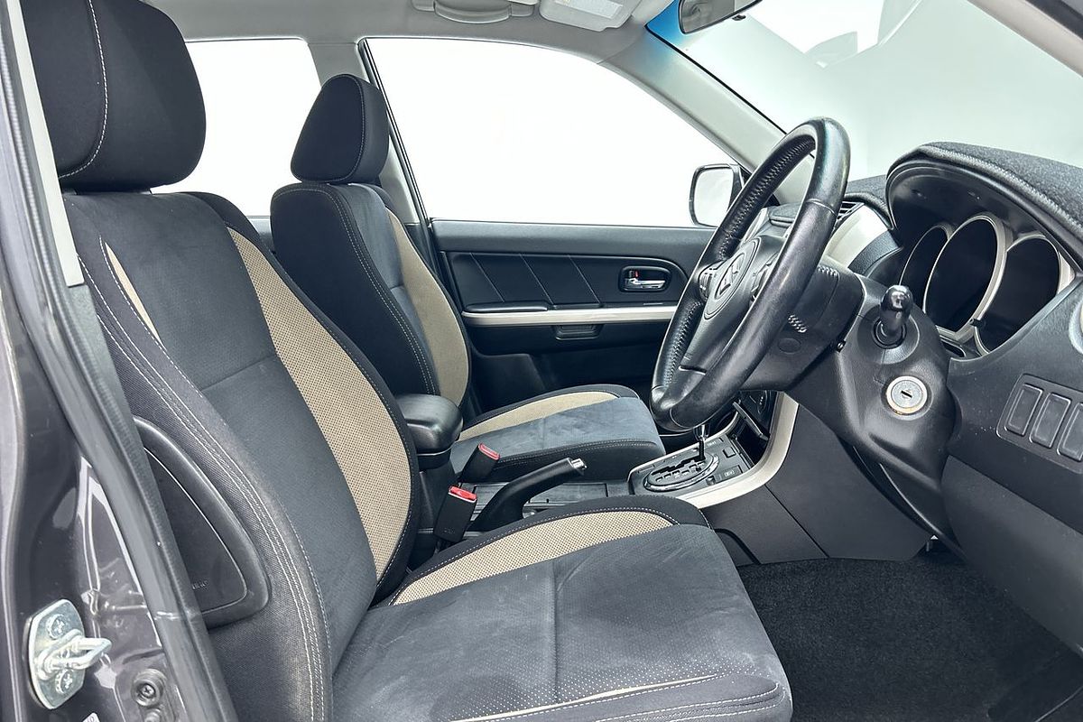 2016 Suzuki Grand Vitara Navigator JB