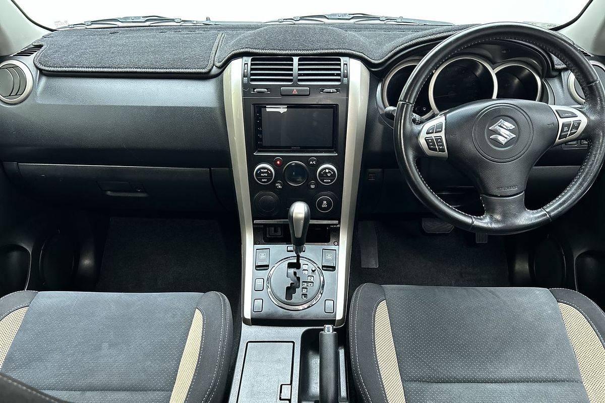 2016 Suzuki Grand Vitara Navigator JB