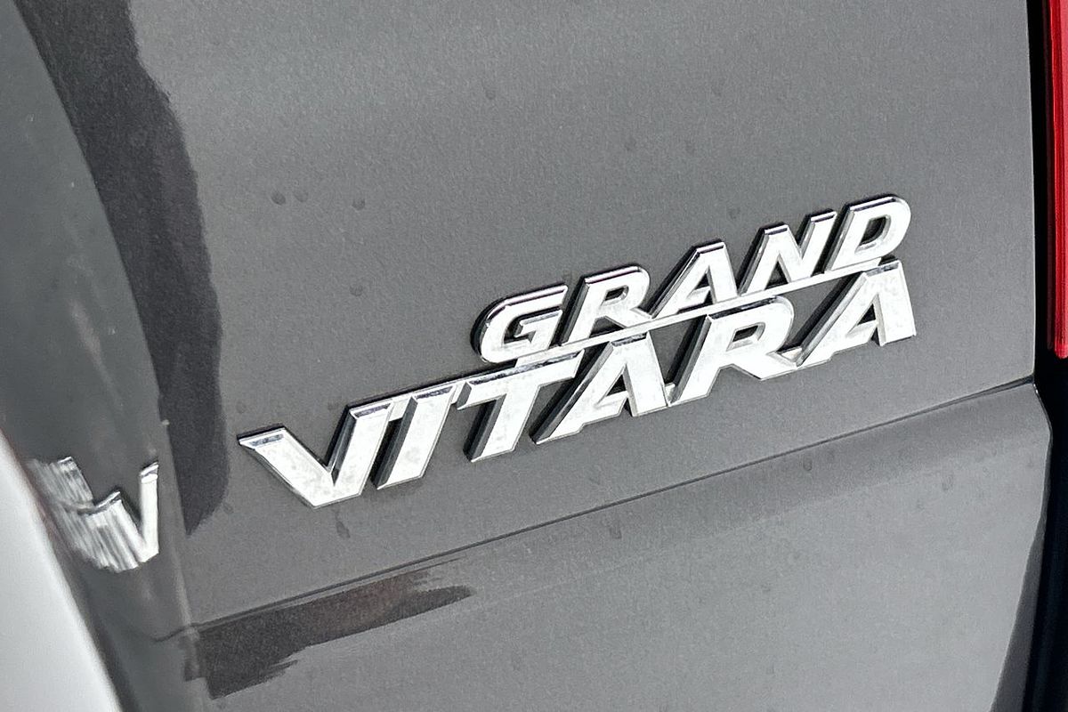 2016 Suzuki Grand Vitara Navigator JB