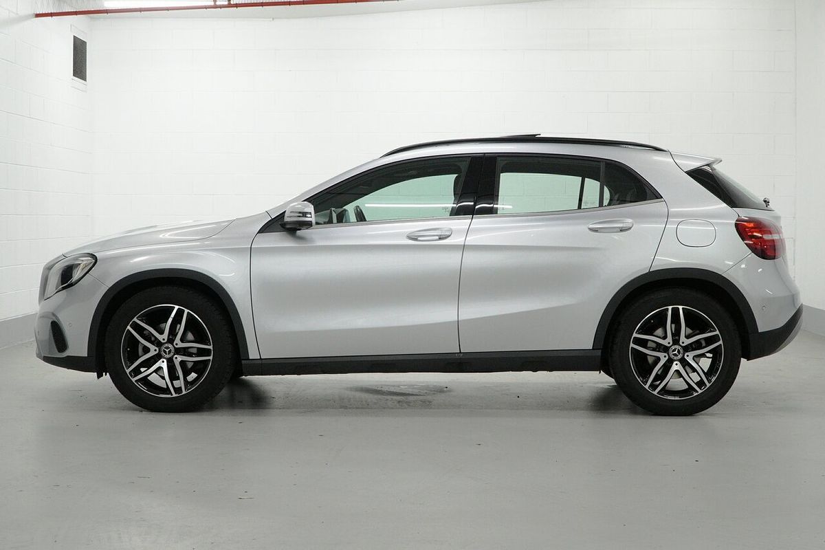 2018 Mercedes-Benz GLA-Class GLA180 X156