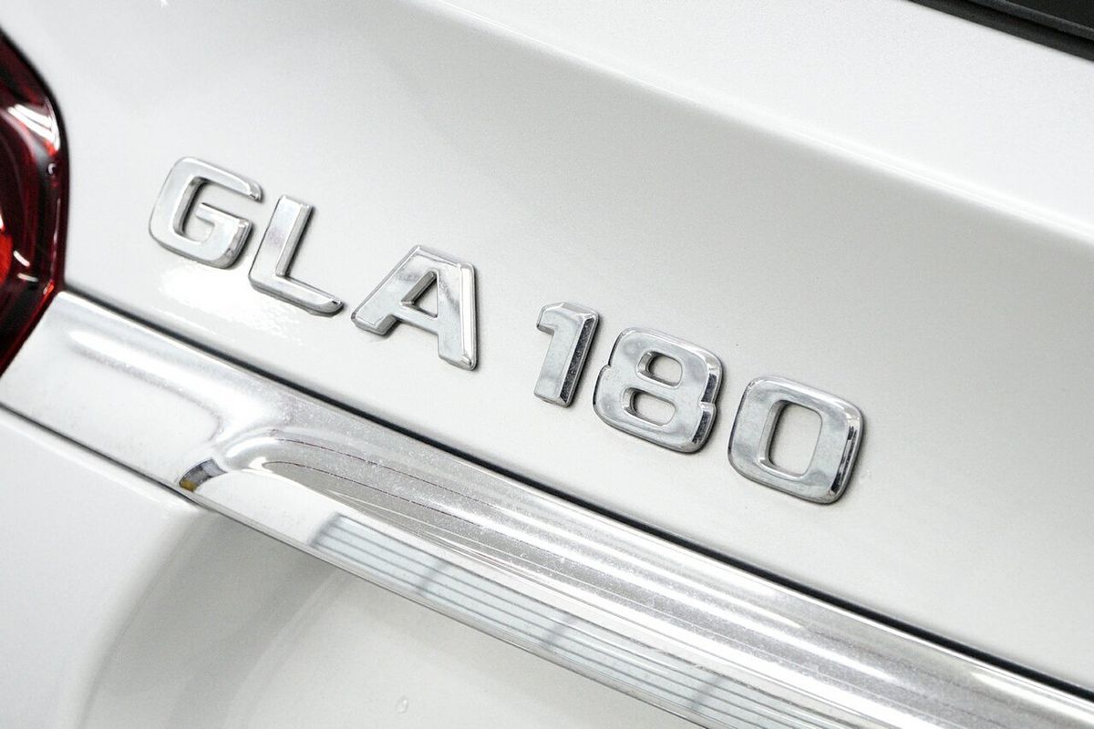 2018 Mercedes-Benz GLA-Class GLA180 X156