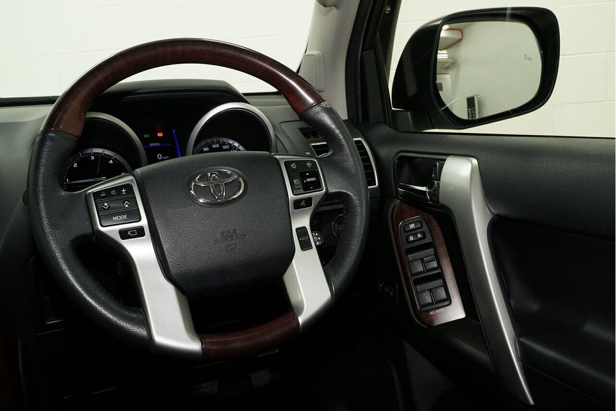 2017 Toyota Landcruiser Prado Kakadu GDJ150R