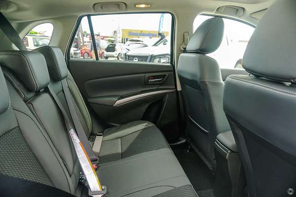 2024 Suzuki S-Cross ALLGRIP Prestige JYB