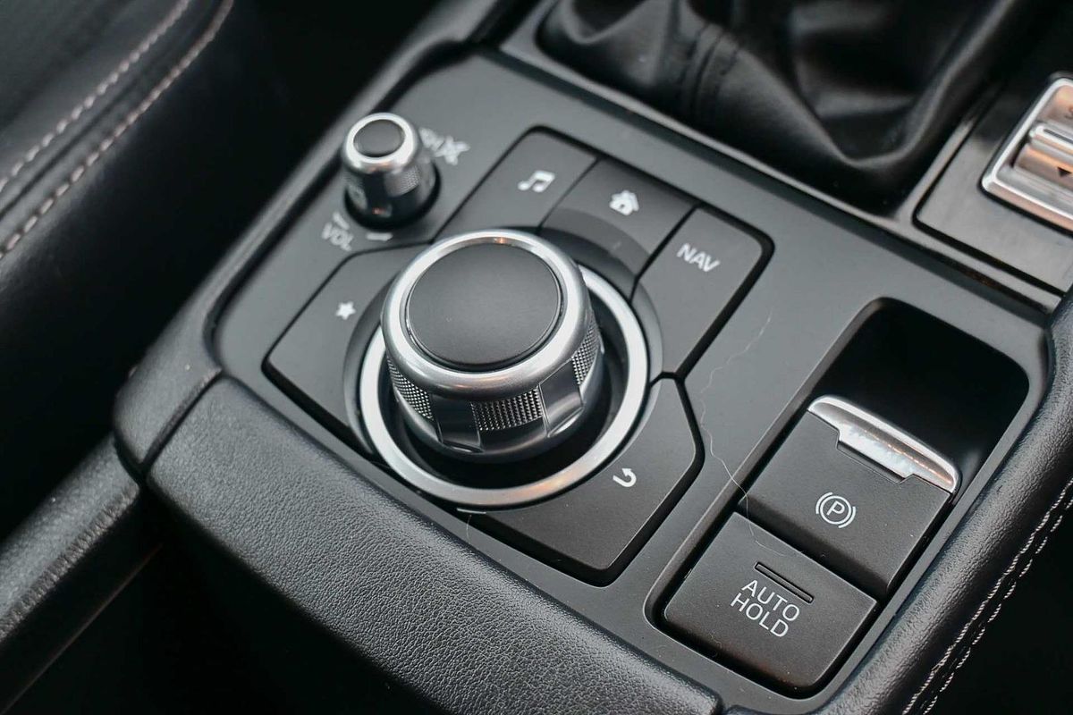 2018 Mazda CX-3 sTouring DK