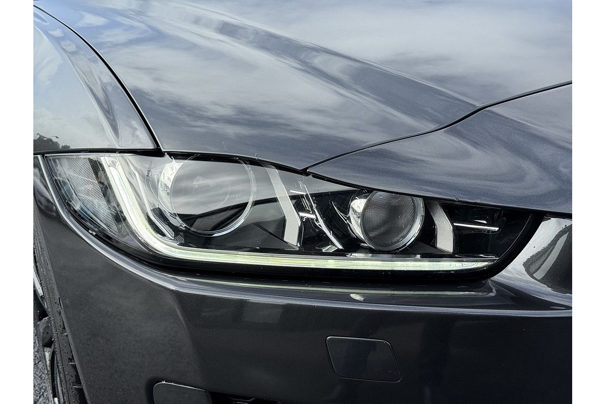 2015 Jaguar XE 20d R-Sport X760