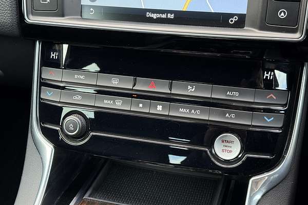 2015 Jaguar XE 20d R-Sport X760