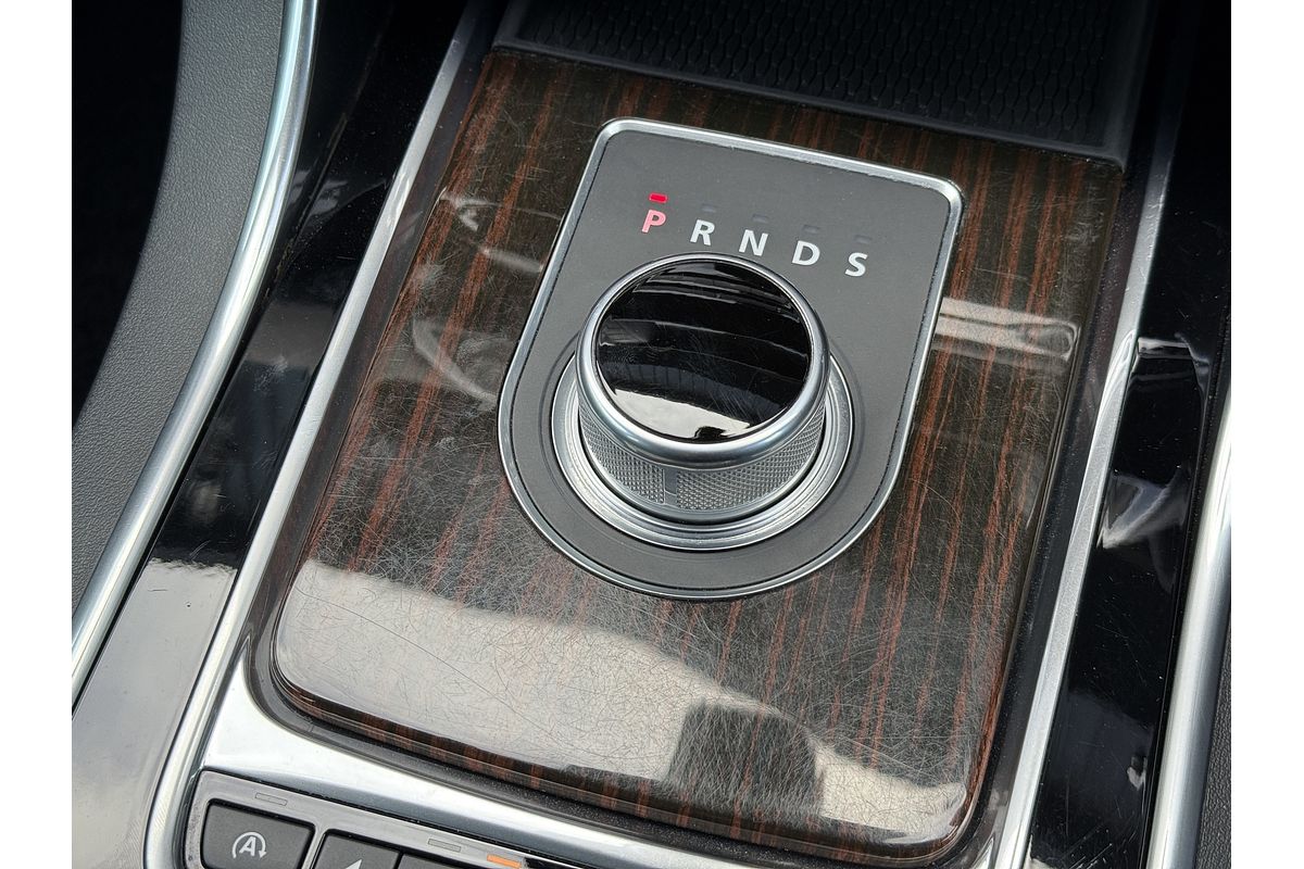 2015 Jaguar XE 20d R-Sport X760