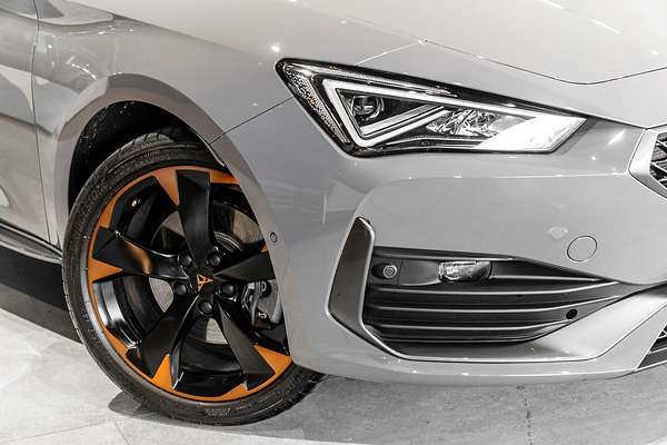 2024 CUPRA Leon V Tribe Edition KL