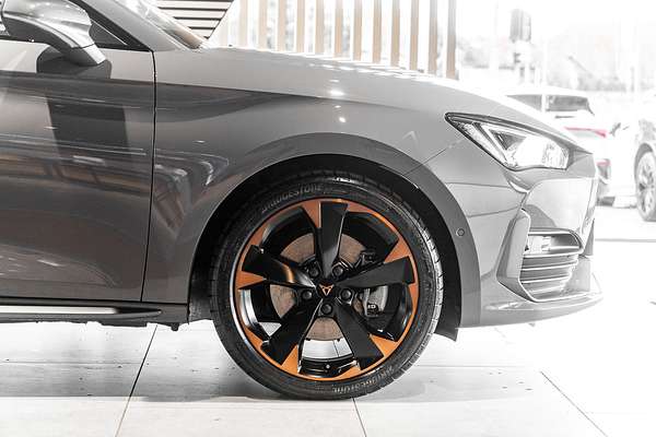 2024 CUPRA Leon V Tribe Edition KL