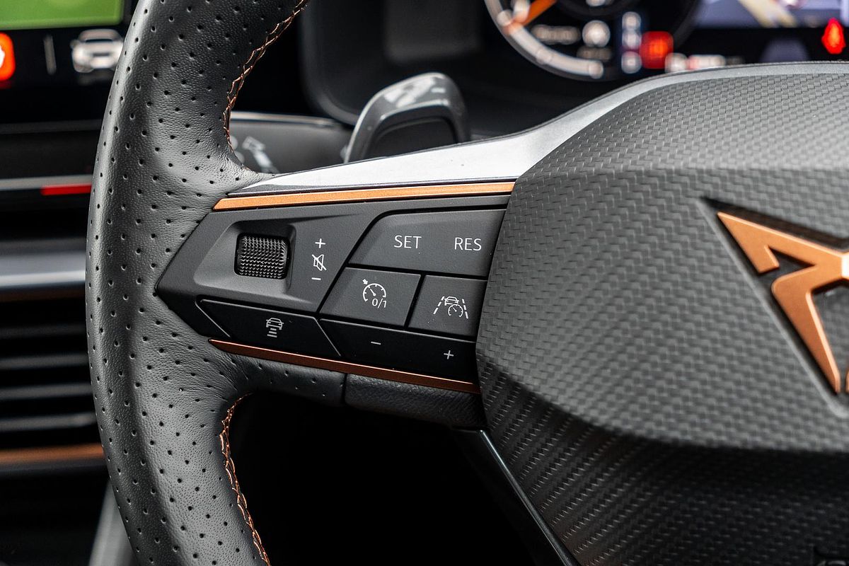 2024 CUPRA Leon V Tribe Edition KL