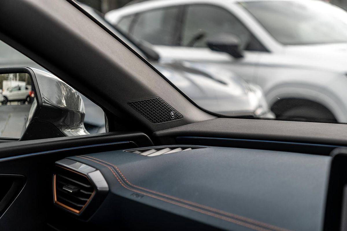 2024 CUPRA Leon V Tribe Edition KL