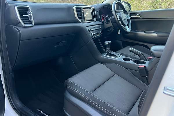 2020 Kia Sportage S QL