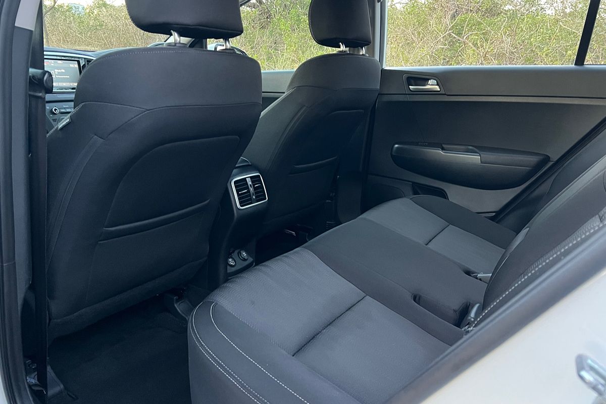 2020 Kia Sportage S QL