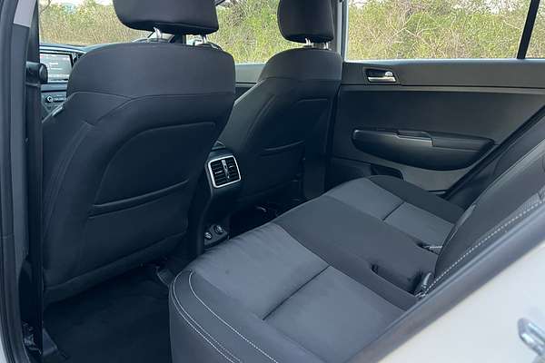 2020 Kia Sportage S QL