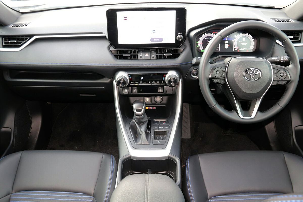 2024 Toyota RAV4 XSE AXAH52R