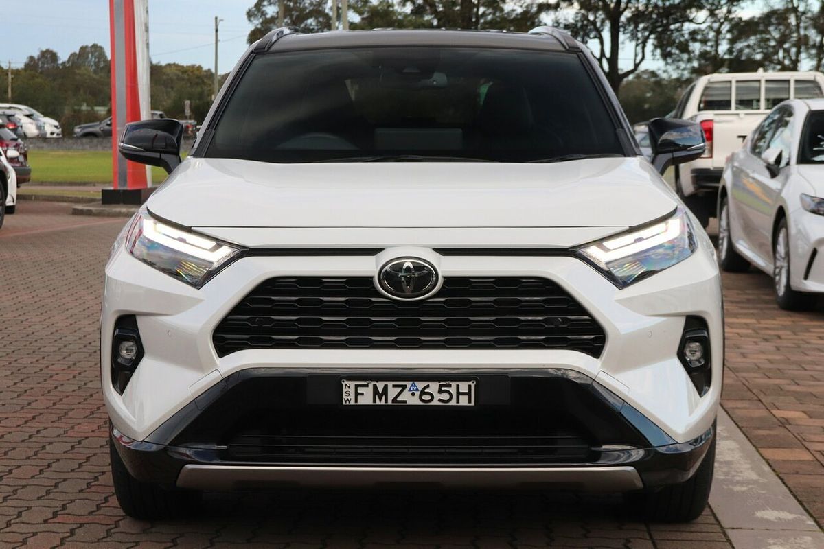 2024 Toyota RAV4 XSE AXAH52R
