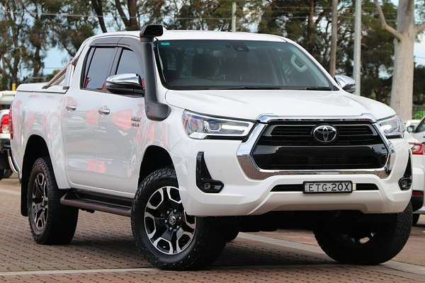2022 Toyota Hilux SR5 GUN126R 4X4