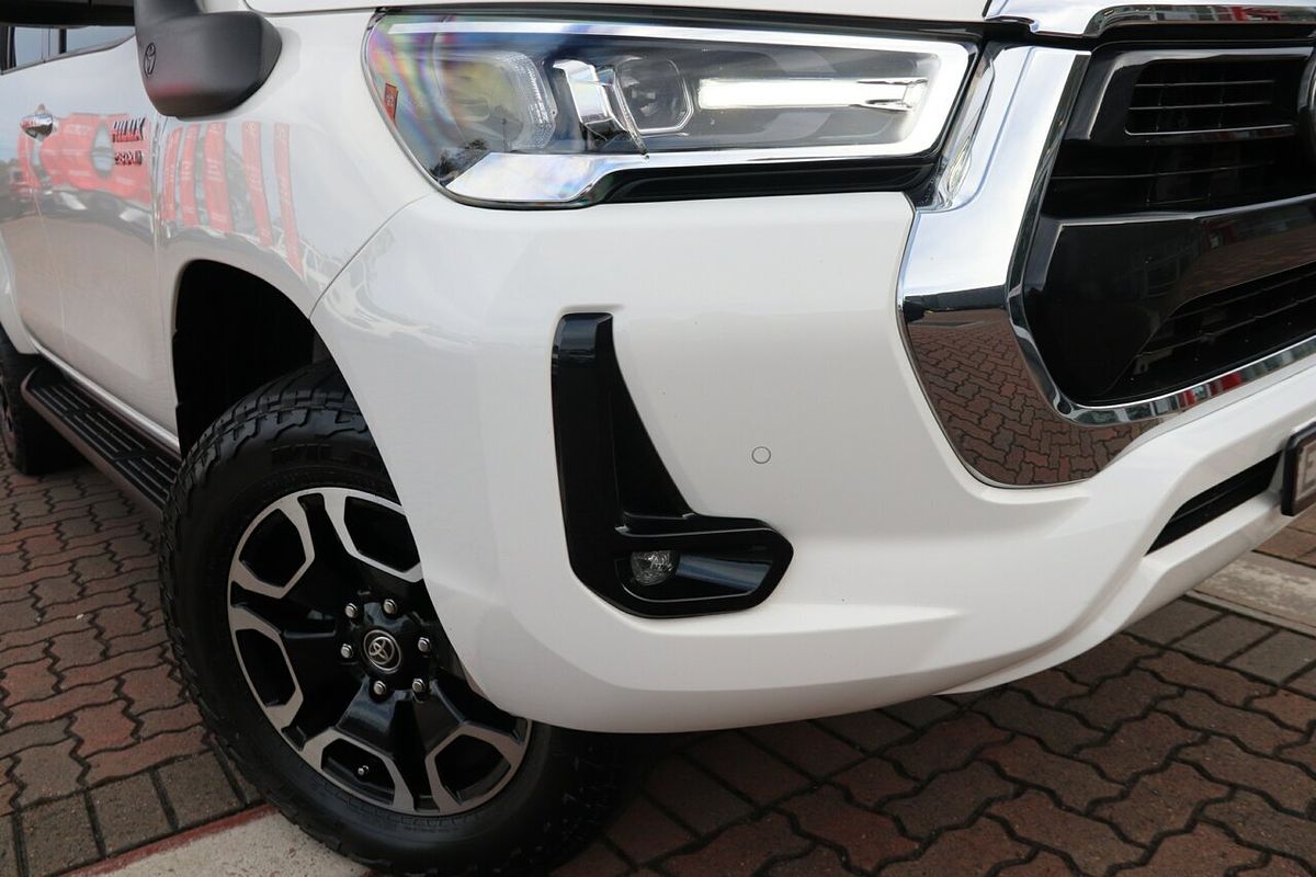 2022 Toyota Hilux SR5 GUN126R 4X4