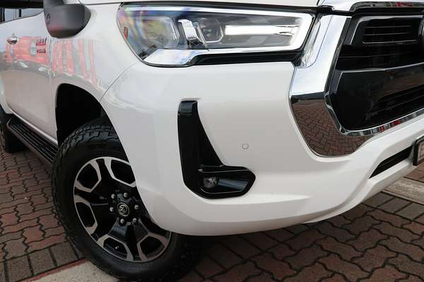 2022 Toyota Hilux SR5 GUN126R 4X4