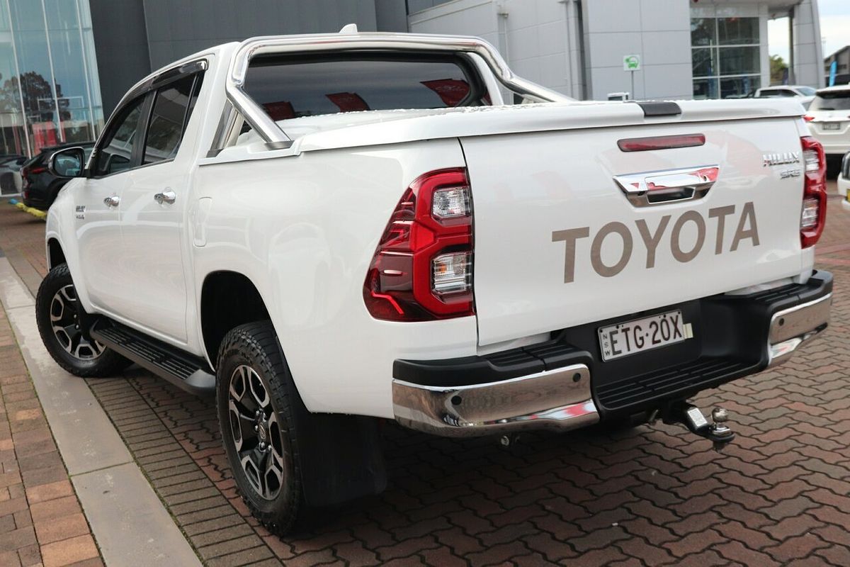 2022 Toyota Hilux SR5 GUN126R 4X4