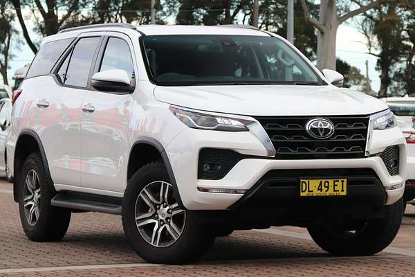 2024 Toyota Fortuner GXL GUN156R