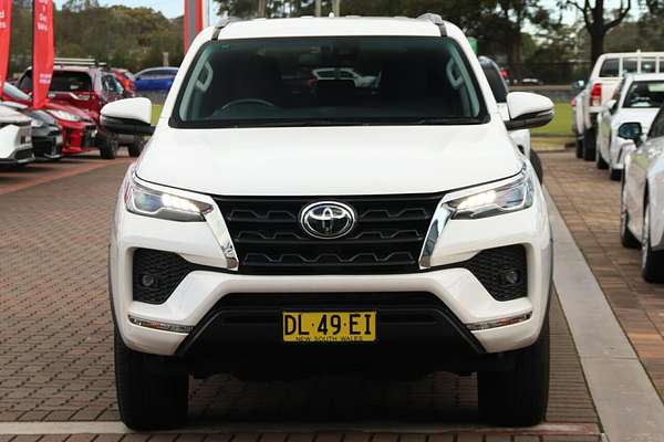 2024 Toyota Fortuner GXL GUN156R