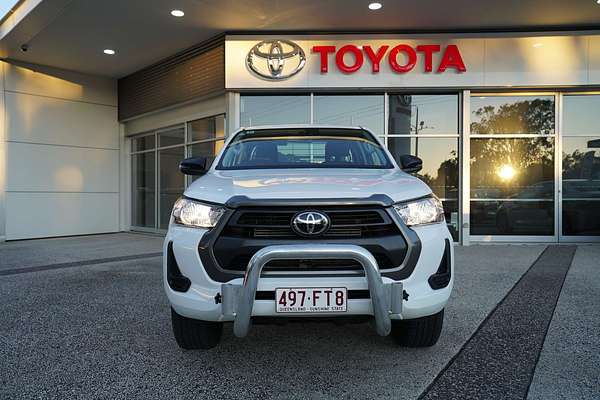 2022 Toyota Hilux 4x4 Hilux 4x4 SR 2.8L T Diesel Manual Extra Cab C/C