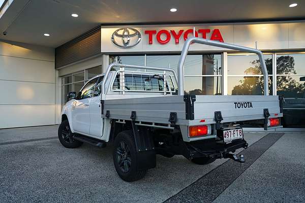 2022 Toyota Hilux 4x4 Hilux 4x4 SR 2.8L T Diesel Manual Extra Cab C/C