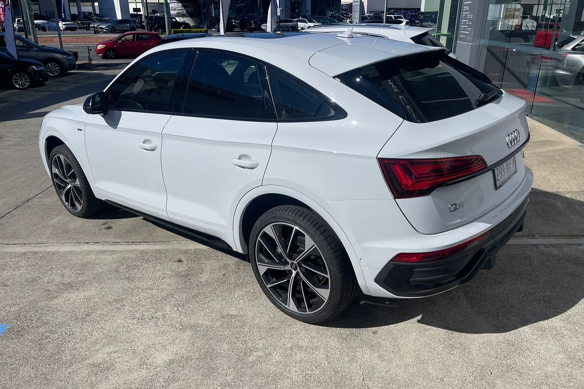 2024 Audi Q5 45 TFSI S line FY