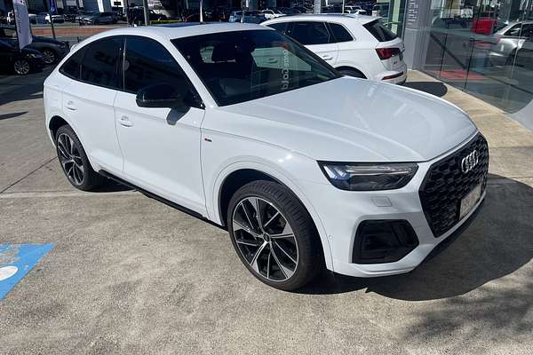 2024 Audi Q5 45 TFSI S line FY