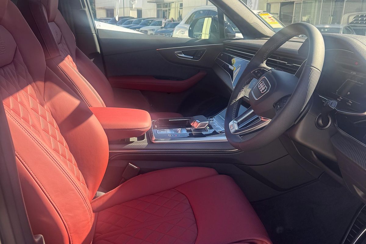 2024 Audi SQ7 TFSI 4M