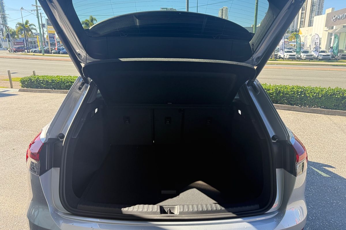 2024 Audi Q4 e-tron 45 F4