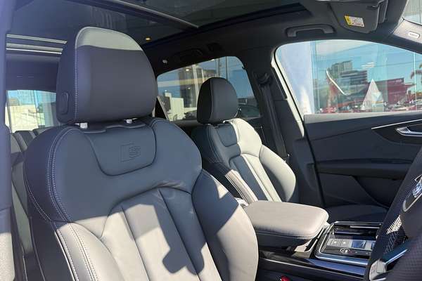 2024 Audi Q4 e-tron 45 F4