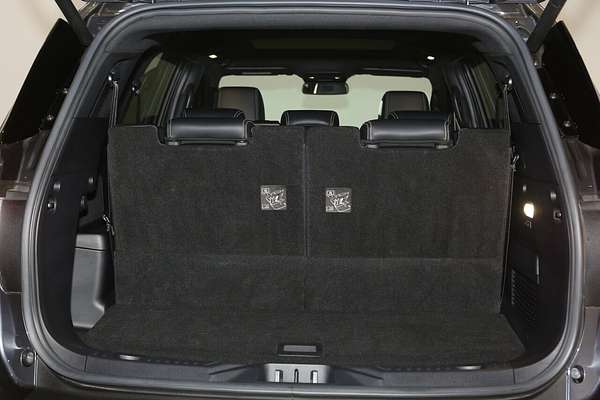 2023 Ford Everest Platinum 3.0L